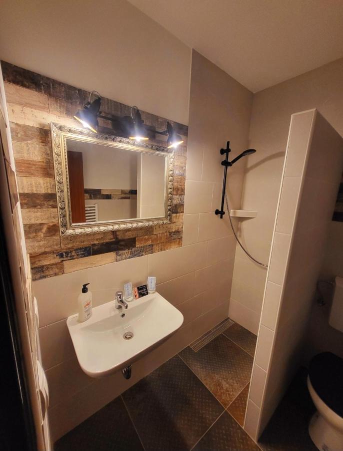 Hotel Am Schwarzen Berg Stade Zewnętrze zdjęcie
