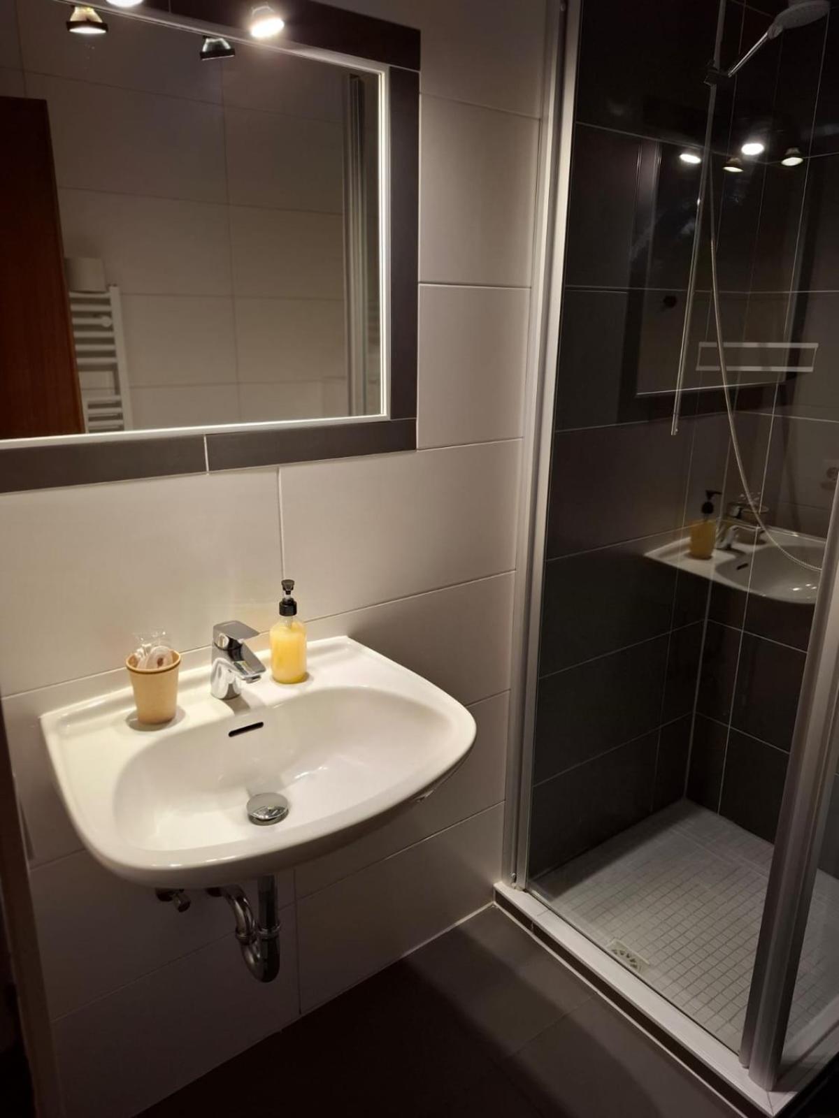 Hotel Am Schwarzen Berg Stade Zewnętrze zdjęcie